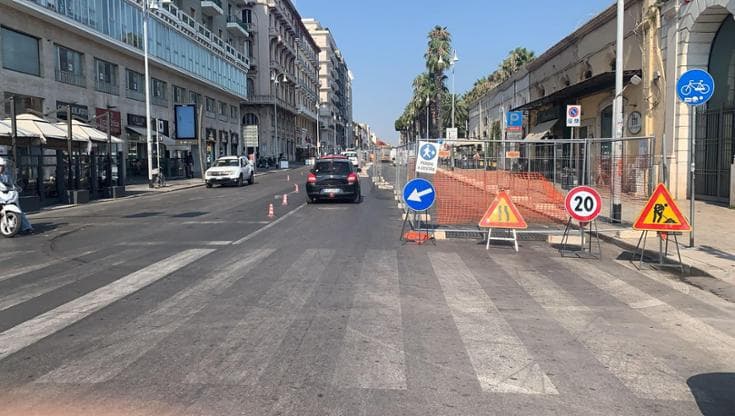 Bari, corso Vittorio Emanuele dimezzato dal cantiere Brt: cancellata la pista ciclabile - Bari