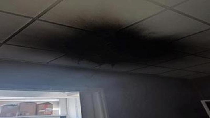 Immagine del post 10179 - Bari Lecce, incendio nell’ospedale Fazzi: fiamme partite da cortocircuito. Nessun ferito ma tanta paura - Bari