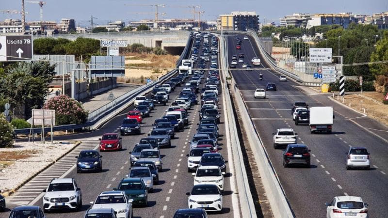Controesodo in Puglia: ultimo weekend di agosto da bollino rosso. “Attenzione ai limiti di velocità” - Bari