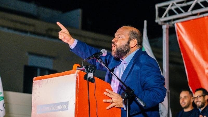 Immagine del post 12151 - Bari Gallipoli, il sindaco Minerva annuncia le dimissioni per correre con Decaro: “Un Salento più forte” - Bari