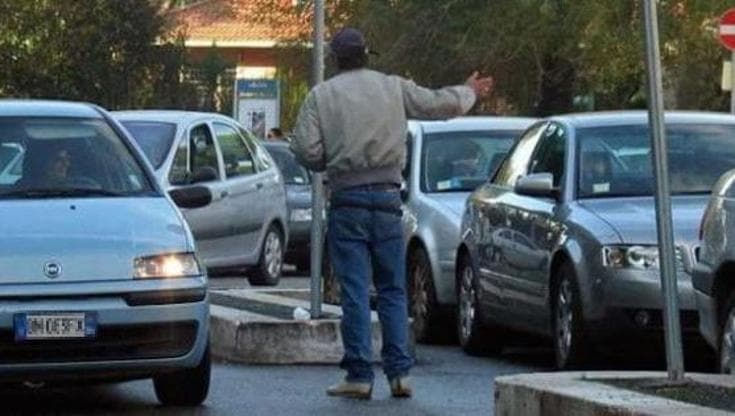 Immagine del post 13248 - Bari Parcheggiatore abusivo in carcere per 10 anni: trenta denunce per aver violato Daspo a Taranto - Bari