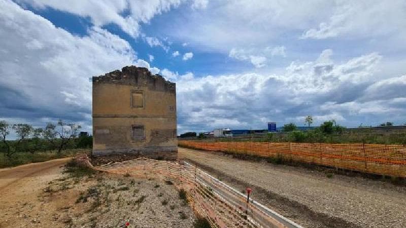 Immagine del post 18818 - Bari “Cedesi ex casello ferroviario a 7mila euro”, i 46 lotti del Demanio in vendita tra Puglia e Matera - Bari