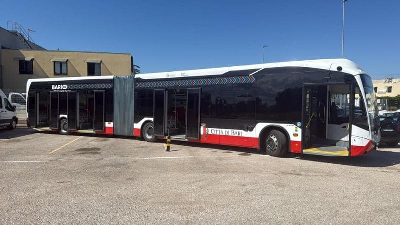 Immagine del post 21113 - Bari Bus Brt, a Bari arrivano decine di nuovi semafori: “Ma resteranno rossi soltanto per pochi secondi” - Bari