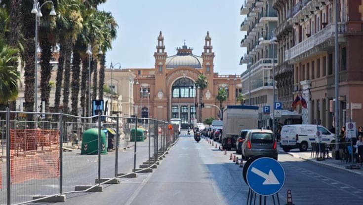 Immagine del post 22226 - Bari Il Brt cambia volto al corso di Bari: addio posti auto, ciclabili e navette: qui 3 linee e 2 fermate - Bari