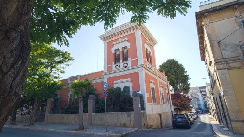 Bari, a Villa Giordano in arrivo le ruspe per far posto a 12 appartamenti - Bari