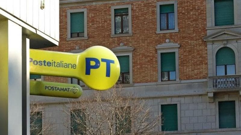 Mezzo milione di euro intascato dai conti correnti: indagati 4 dipendenti delle Poste di San Severo - Bari