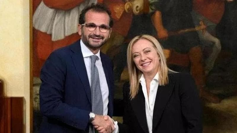 Immagine del post 12182 - Bari In Puglia effetto Marche sul centrodestra: ipotesi civico più lontana - Bari