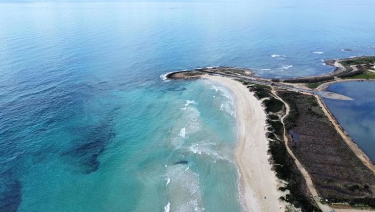 Immagine del post 25482 - Bari Il mare divora la Puglia, un litorale su due in erosione: a Ugento persi 15 metri - Bari