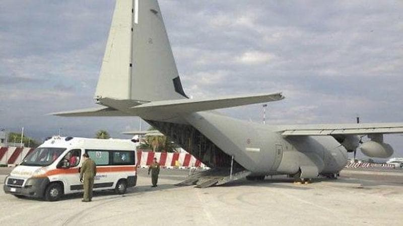 Volo salvavita dell’Aeronautica con una bimba di 13 mesi da Bari a Roma. A bordo équipe di 9 persone - Bari