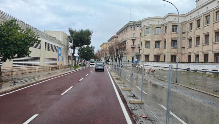 “Anche i taxi sulle corsie del Brt”. Da Roma ok del ministero, ma l’ultima parola sarà del Comune - Bari