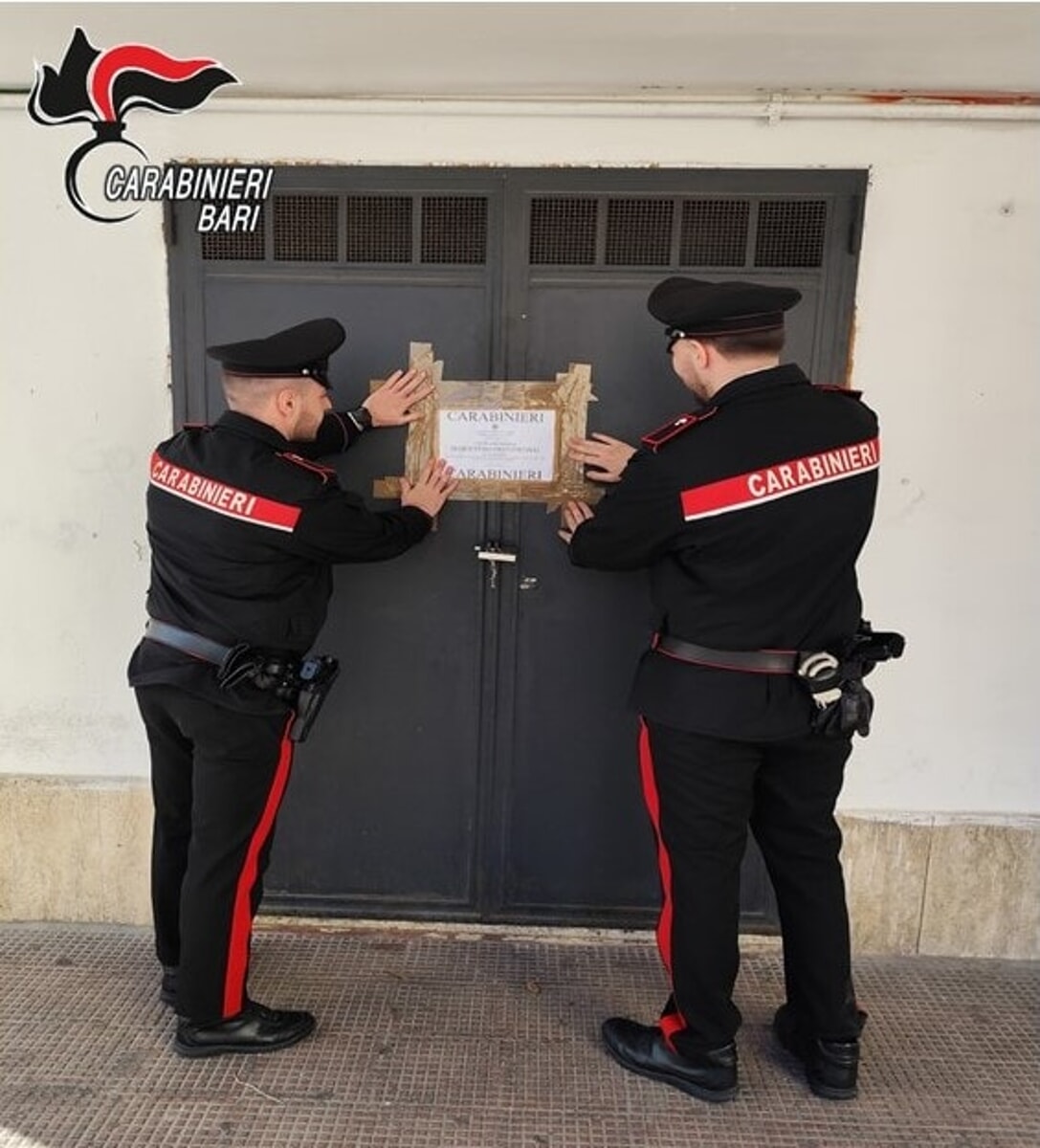 Immagine del post 1192 - Bari Circolo ricreativo abusivo e "ritrovo di pregiudicati", sigilli in un locale delle case popolari al San Paolo - Bari