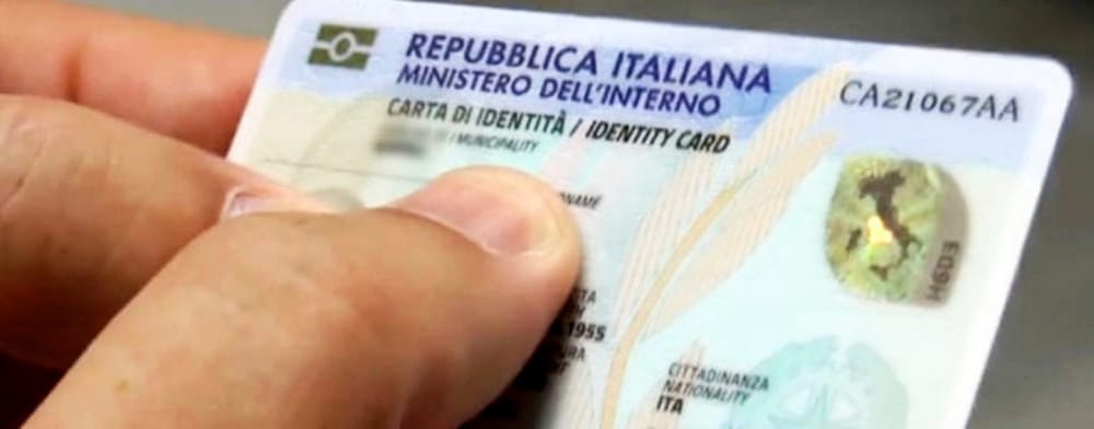 Immagine del post 5151 - Bari Odissea carta d'identità elettronica: per prenotare il rilascio a Bari servono almeno quattro mesi - Bari