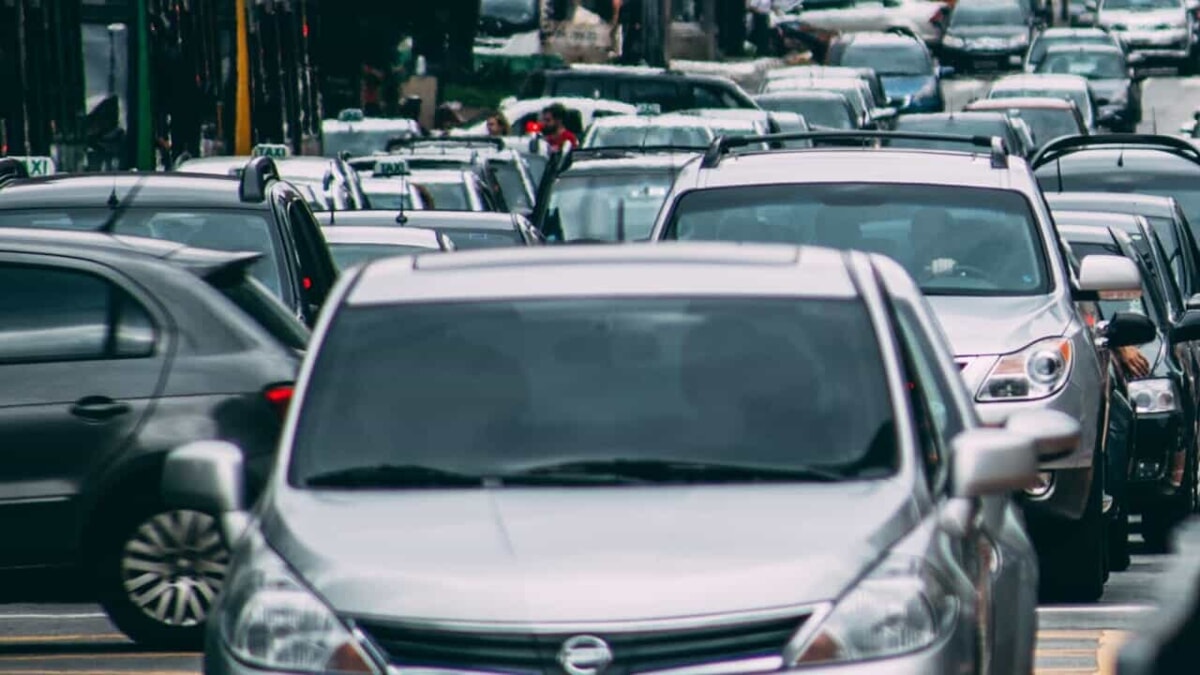 Immagine del post 3257 - Bari Traffico e inquinamento: perché il centro di Bari è 'zona a rischio' - Bari