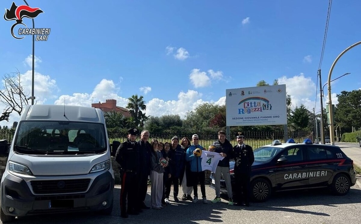 Immagine del post 5228 - Bari Sospiro di sollievo per la "Comunità Frontiera Onlus" di Mola di Bari: ritrovato il furgone rubato - Bari
