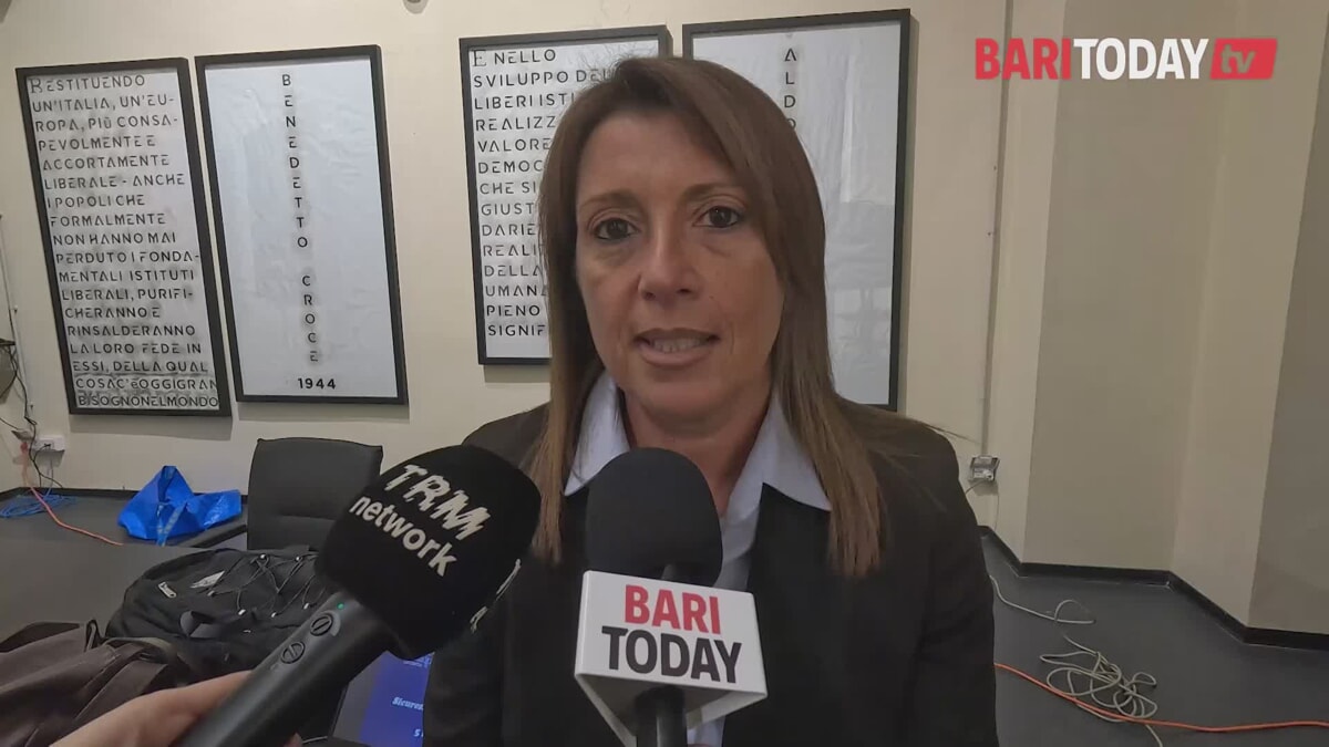 Gli studenti disegnano le 'politiche della notte' nel segno della sicurezza: "Più controlli di polizia e vigilanza privata, ma servono gli eventi" - Bari