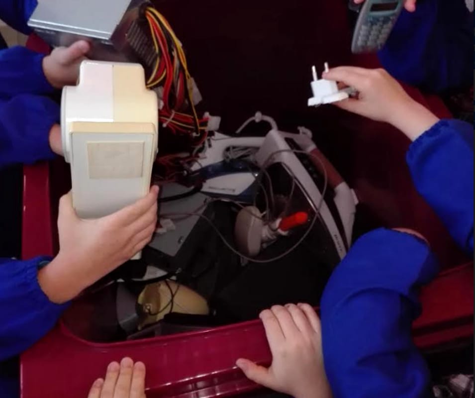 Immagine del post 5482 - Bari Rifiuti elettronici, cresce la raccolta in provincia di Bari: "Smaltite 6125 tonnellate in un anno" - Bari