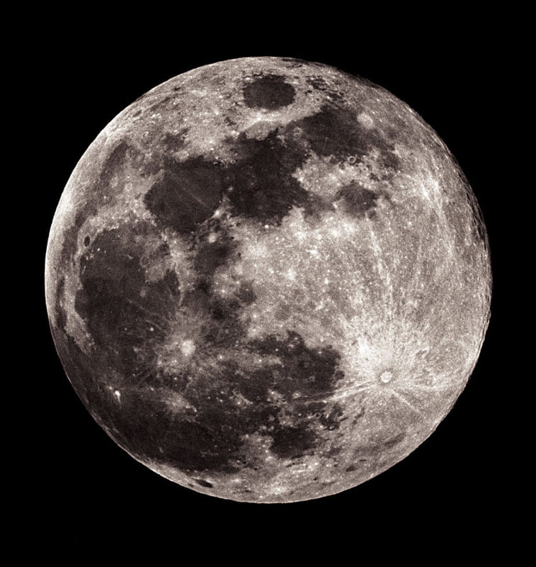 Immagine del post 3550 - Bari Un palcoscenico celeste di meraviglie nel cielo: gli eventi astronomici di marzo 2025 - Bari