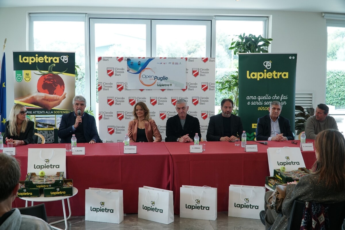 Immagine del post 3646 - Bari Il grande tennis torna a Bari: presentata la quarta edizione dell'Open delle Puglie - Bari