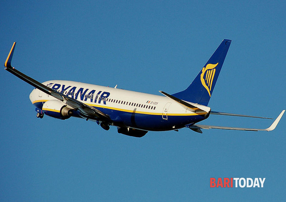 Immagine del post 741 - Bari Partito da Bari e diretto a Londra, volo Ryanair dirottato su Bergamo - Bari