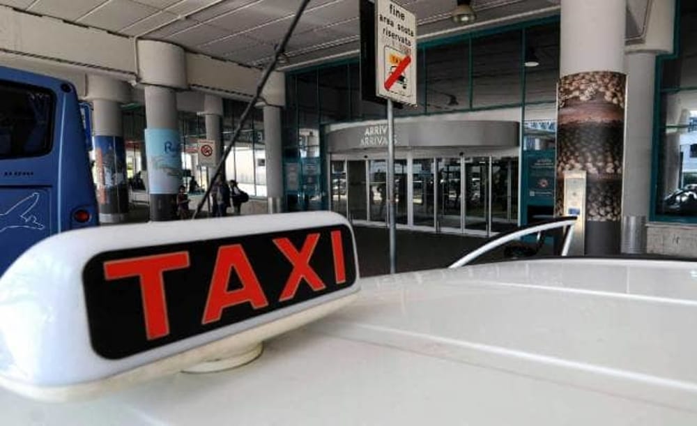 Immagine del post 5720 - Bari Taxi a Bari, potenziati i turni per la stagione turistica: "In servizio 132 auto" - Bari