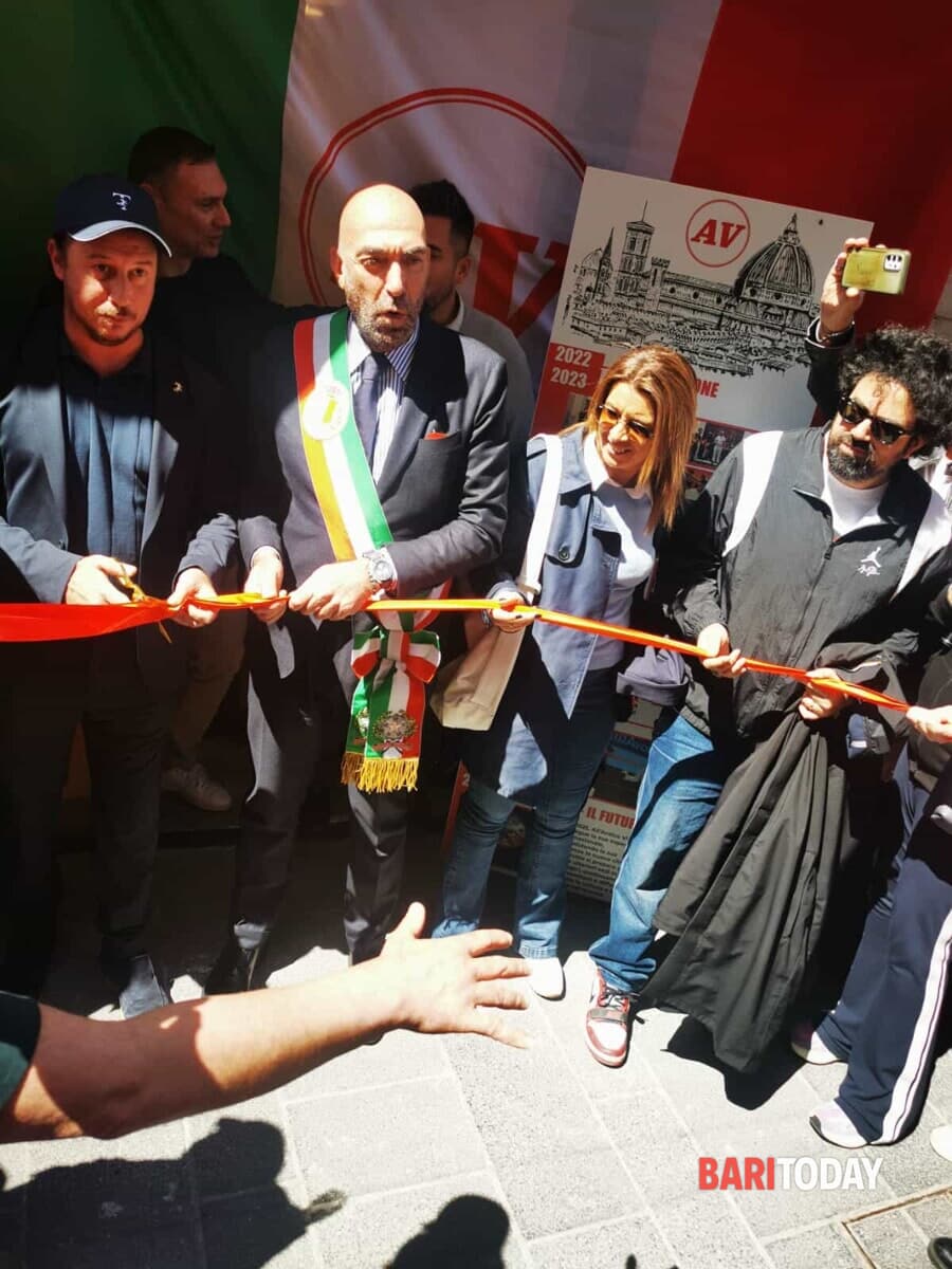 Immagine del post 5719 - Bari Sbarca a Bari il marchio 'All'Antico Vinaio': inaugurata la 'schiacciateria' in via Sparano - Bari