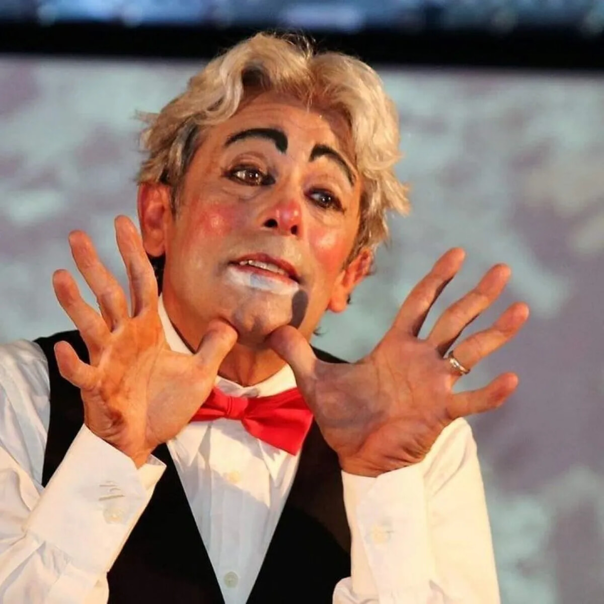 Immagine del post 1937 - Bari “Vita da Clown” in scena alla Casa di Pulcinella - Bari