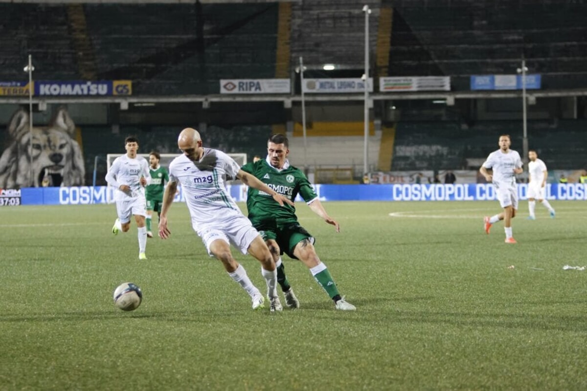 Immagine del post 5777 - Bari Il Monopoli cade ad Avellino: Lescano decide la sfida (1-0) - Bari