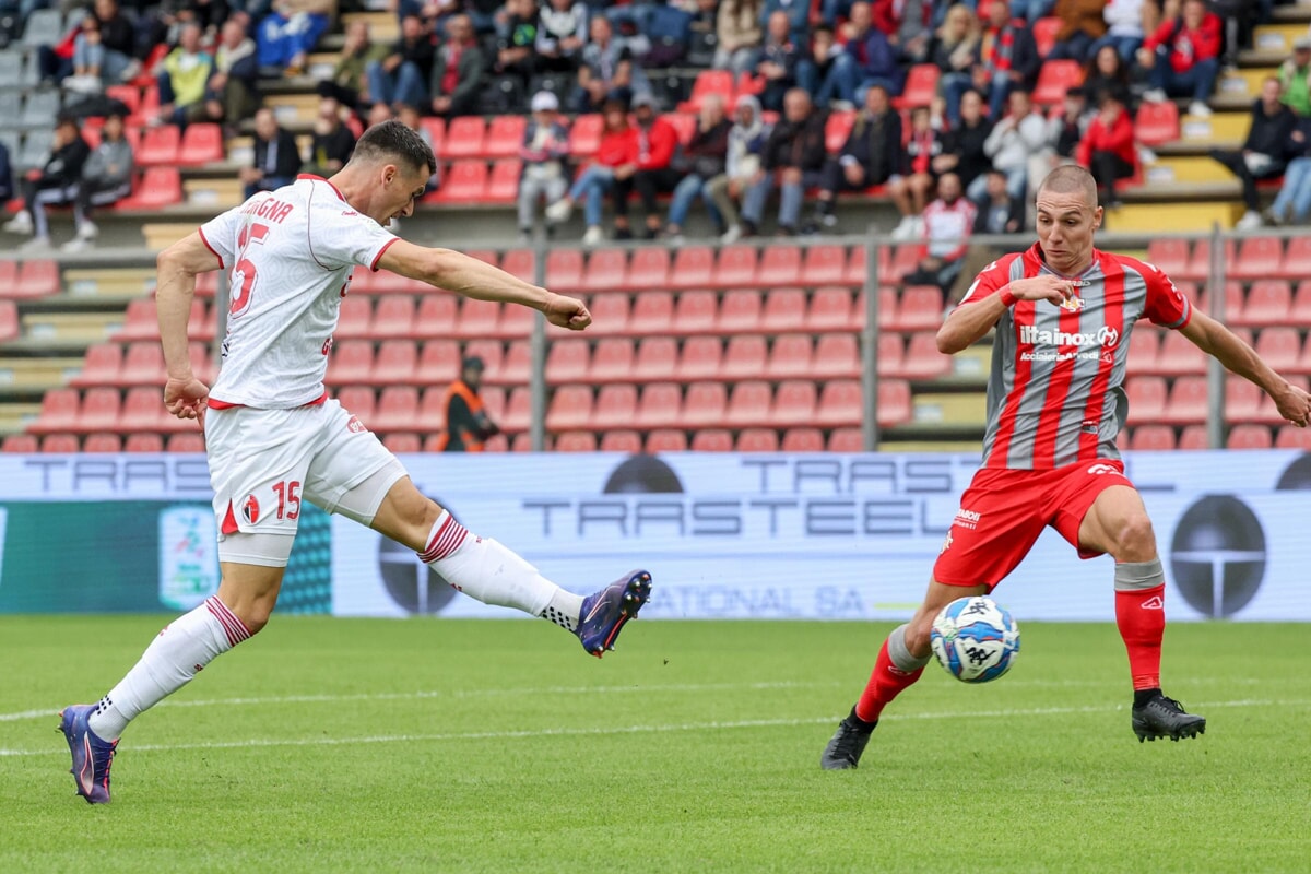 Bari-Cremonese: probabili formazioni e dove vederla in tv - Bari