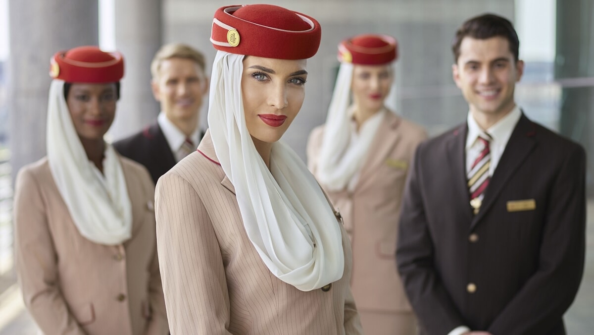 Immagine del post 5820 - Bari Emirates arriva a Bari, la campagnia aerea cerca assistenti di volo: come e quando candidarsi - Bari