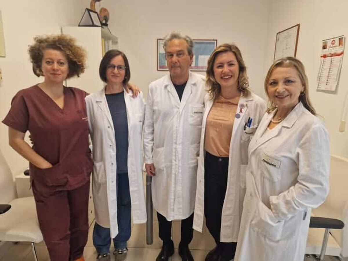 Immagine del post 5887 - Bari Un questionario per intercettare il disagio psicologico nei pazienti oncologici: "Strumento per migliorare percorso di cura" - Bari