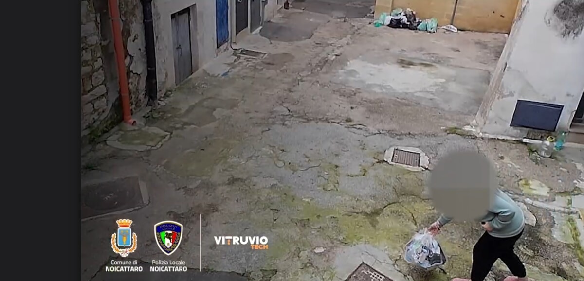 Immagine del post 5889 - Bari L'abbandono di rifiuti ripreso dalle telecamere, nel Barese scattano le multe: "Spettacolo indecoroso" - Bari