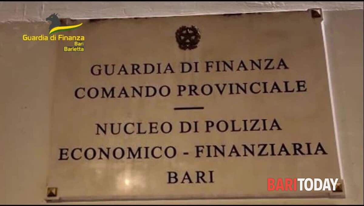 Immagine del post 5946 - Bari "Ti scanno come un maiale, ti svito la testa": le minacce dal carcere all'imprenditore vittima di estorsione - Bari