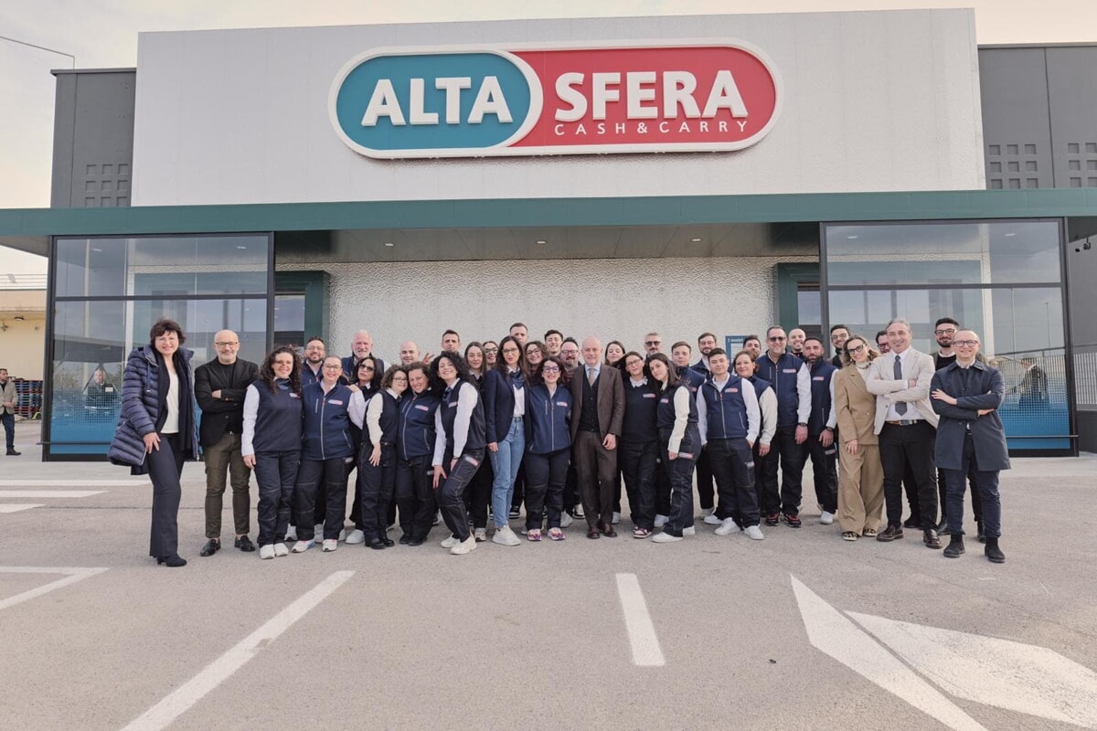 Immagine del post 6005 - Bari Inaugurato il 14° cash & carry Altasfera a Bari-Modugno: Maiora rafforza la rete al Centro-Sud - Bari