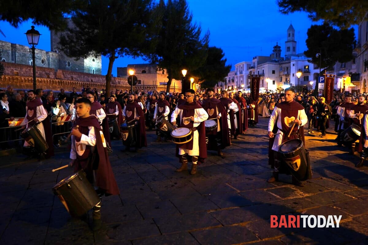 Immagine del post 4040 - Bari Il bando del Corteo storico di San Nicola: cinque proposte giunte in Comune - Bari