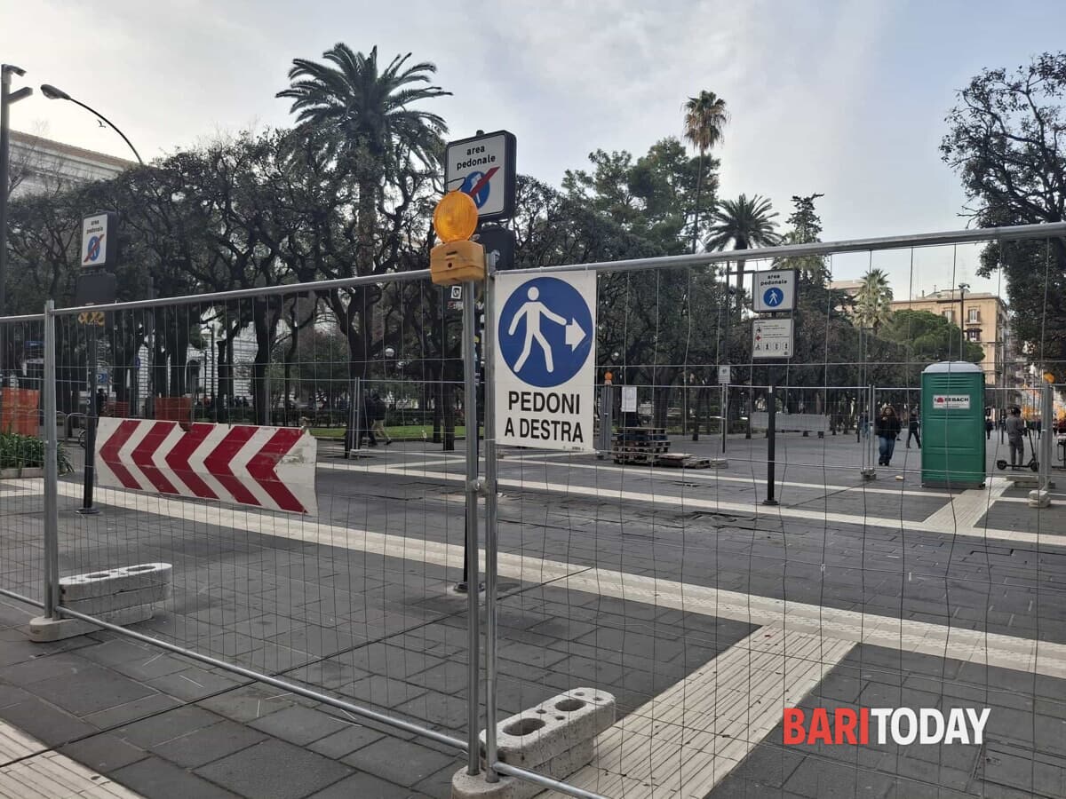 Immagine del post 2222 - Bari Il cantiere sulle basole tra via Sparano e piazza Umberto: "Lavori quasi conclusi, lunedì la riapertura al traffico" - Bari