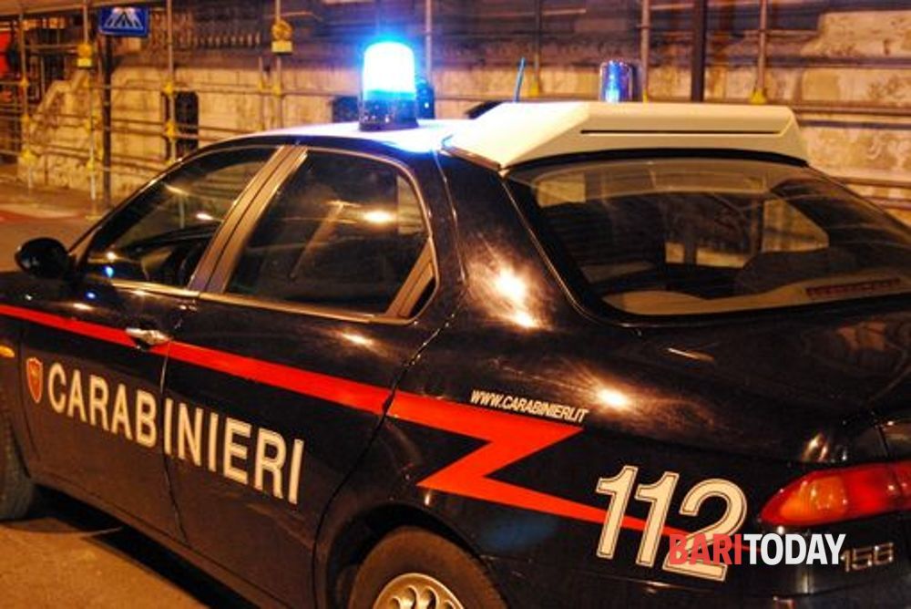 Donna uccisa a Bitonto, arrestato il marito 75enne: "Colpita 20 volte con le forbici" - Bari