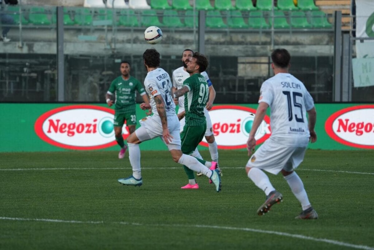 Monopoli, vittoria e terzo posto matematico: Giugliano steso per 3-2 - Bari