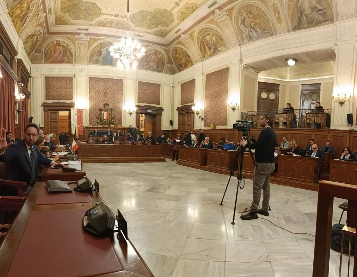 Nuova concessione stadio San Nicola, il tema in Consiglio comunale: "Parametri da rivedere nell'interesse della città" - Bari