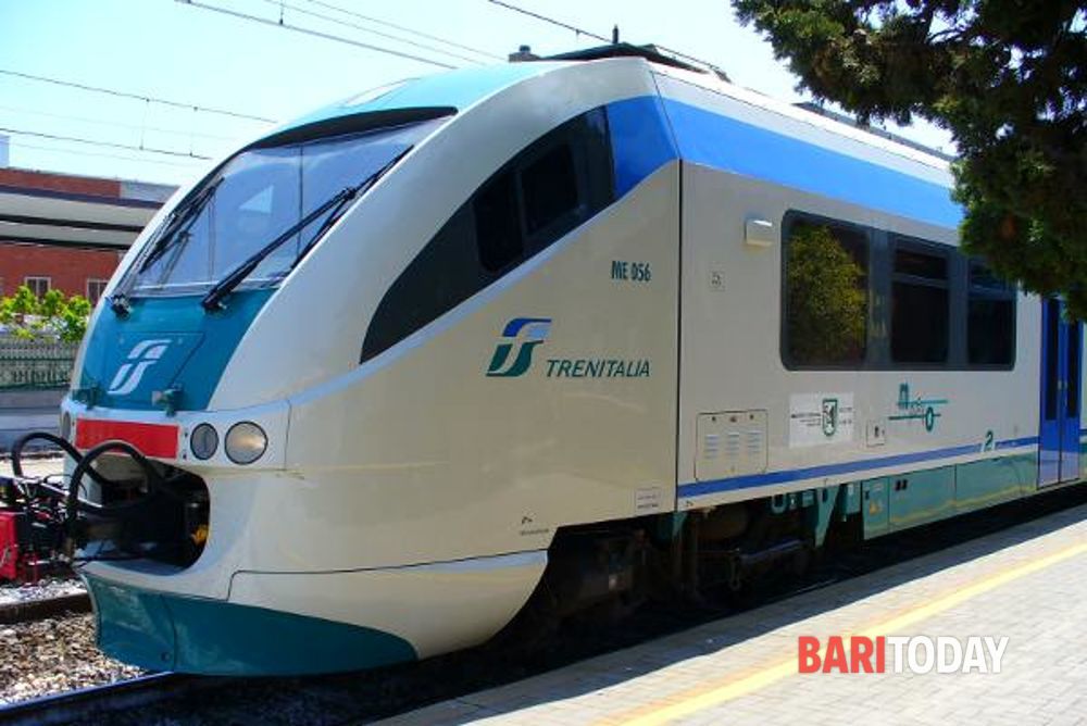 Immagine del post 2423 - Bari Guasto sulla linea Lecce-Bari: rallentamenti e ritardi per alcuni treni - Bari