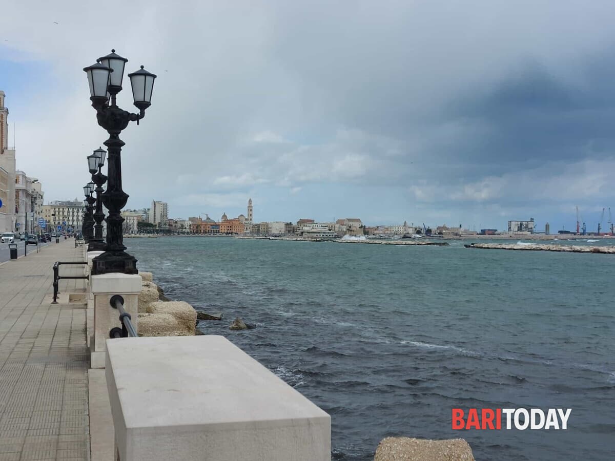 Immagine del post 4433 - Bari Maltempo su Bari, la Protezione Civile: "Weekend con il rischio vento" - Bari