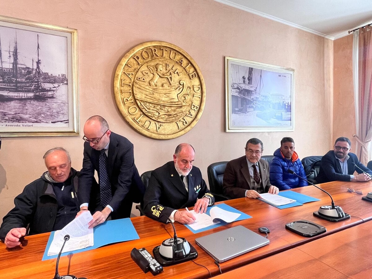 Immagine del post 2684 - Bari Porto di Bari, accordo per la gestione del lavoro temporaneo: "Imprese individuate con gara europea" - Bari