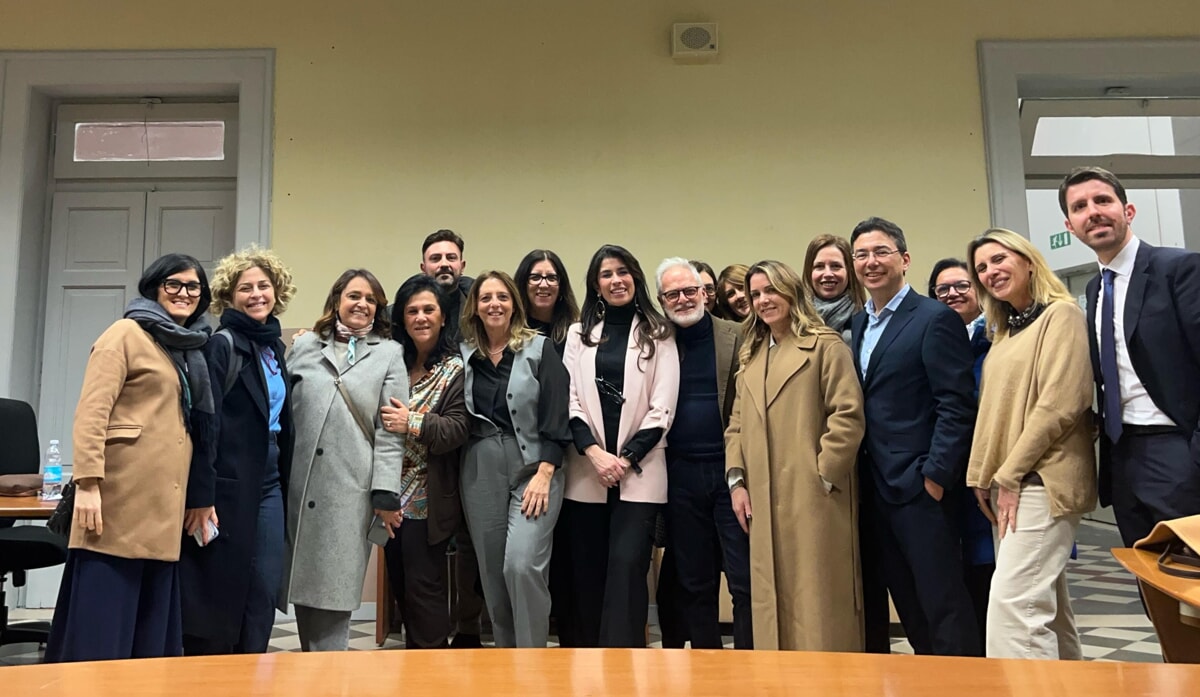 Immagine del post 2794 - Bari Insediata la Consulta delle Scuole del Municipio II: "Spazi di ascolto e partecipazione per i giovani" - Bari