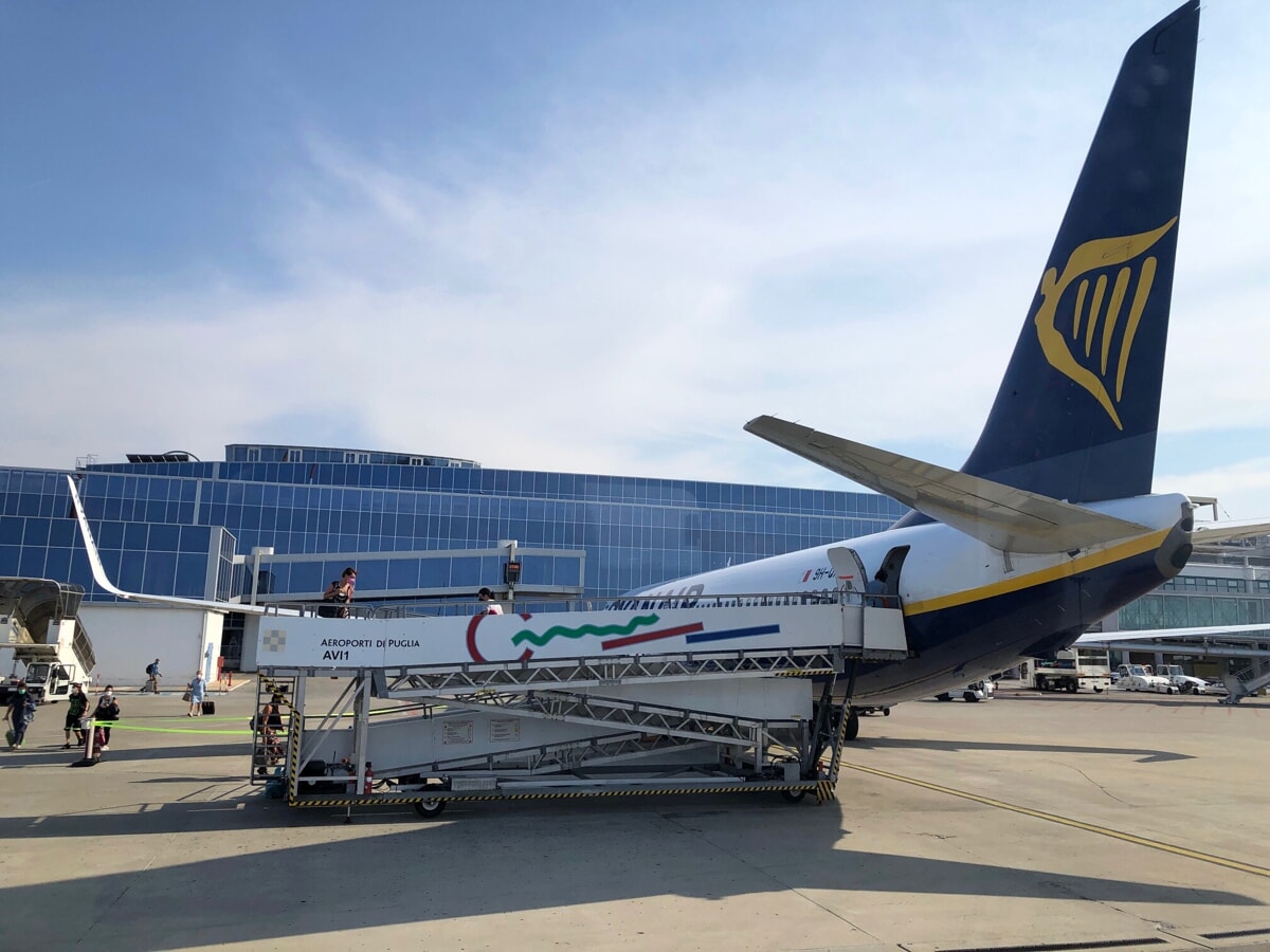 Immagine del post 2839 - Bari Ryanair si proietta verso l'estate 2025 in Puglia e lancia un appello alla Regione: "Via l'addizionale municipale” - Bari