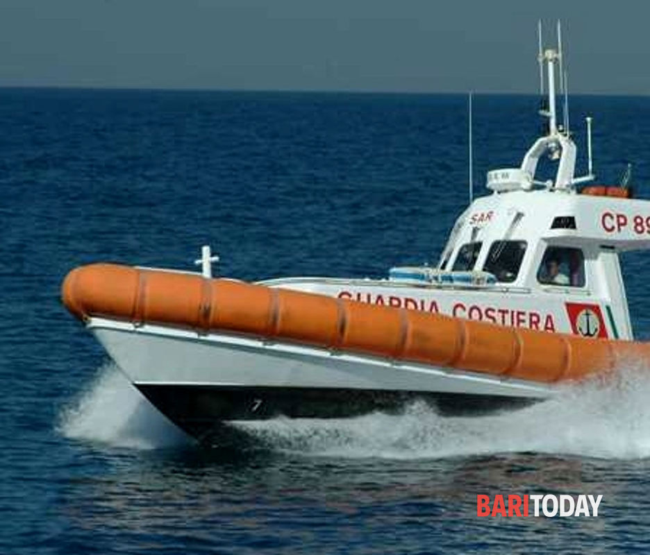 Immagine del post 2811 - Bari Tragedia a largo del Gargano, affonda un peschereccio: morto il comandante 58enne - Bari