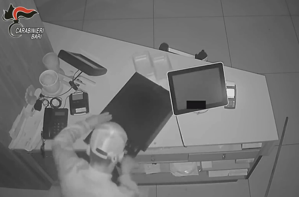 Immagine del post 4812 - Bari Undici furti messi a segno in due mesi, arrestato 35enne barese: incastrato dalle telecamere - Bari