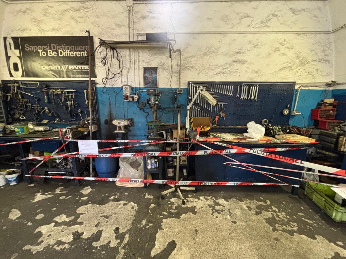 Immagine del post 4898 - Bari In piena attività, ma senza autorizzazioni: scoperta officina abusiva, scattano sequestri e sanzioni - Bari