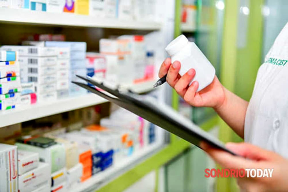 Immagine del post 1154 - Bari Torna in Puglia la 'Giornata di raccolta del farmaco': i medicinali destinati a 70 realtà benefiche sul territorio - Bari