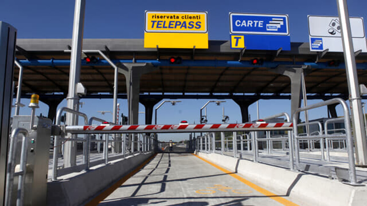 Immagine del post 2576 - Bari Lavori sulla A14 Bologna-Taranto, chiusure notturne per la stazione di Bitonto - Bari