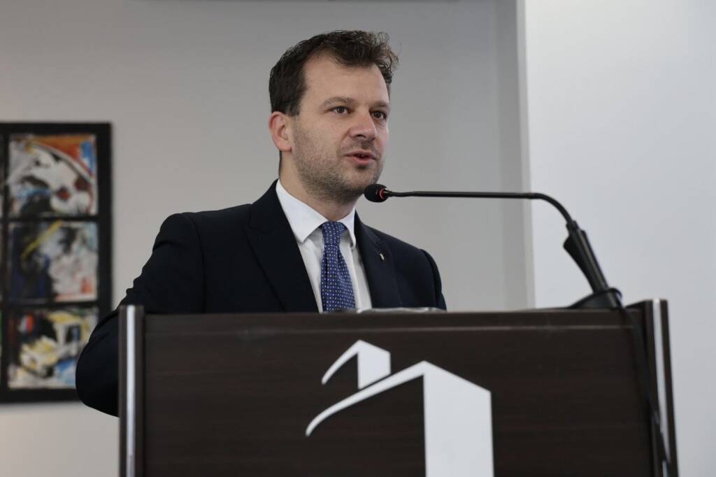 Immagine del post 7928 - Basilicata Giordano: “Nessuna inefficienza delle Province, il Governo azzeri i tagli ai fondi per le strade” - Basilicata