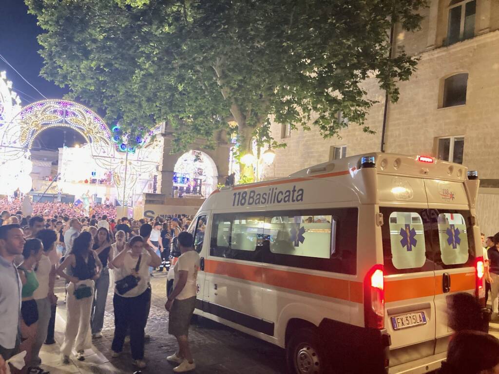Festa della Bruna, 8 feriti lievi in pronto soccorso - Basilicata